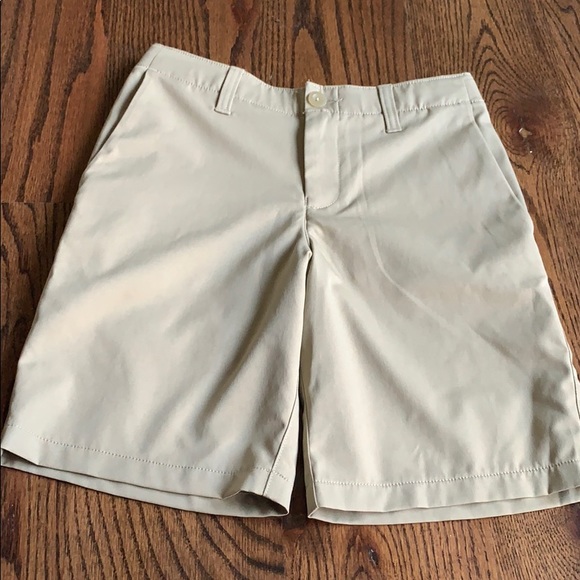 Under Armor khaki shorts - Picture 1 of 2